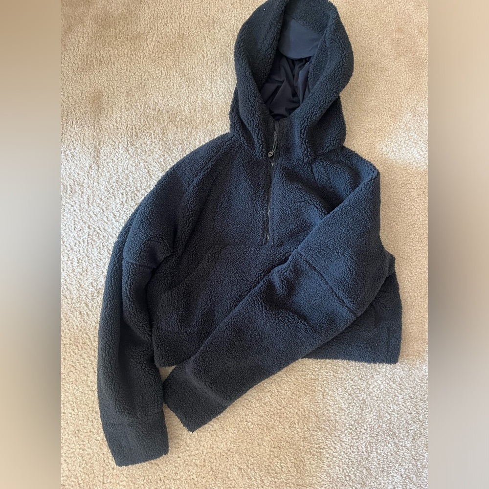 Lululemon black fuzzy scuba hoodie